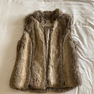 VINTAGE HAVANA faux fur vest